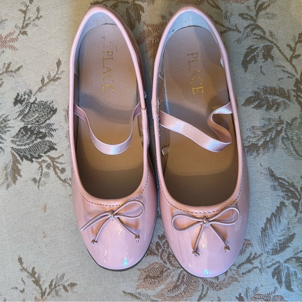The Children’s Place Girl’s Bow Ballet Flats